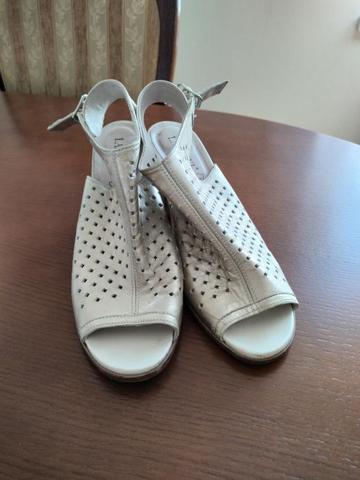 Sandaly damskie Lasocki