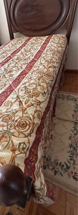 Cama solteiro com colchão