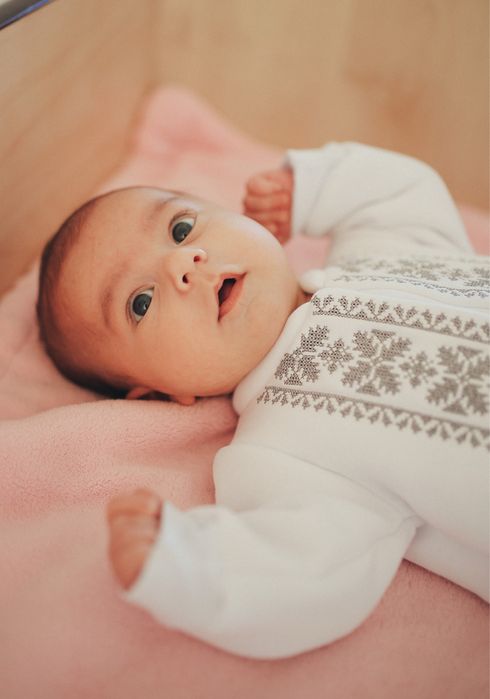 костюм для хрещення