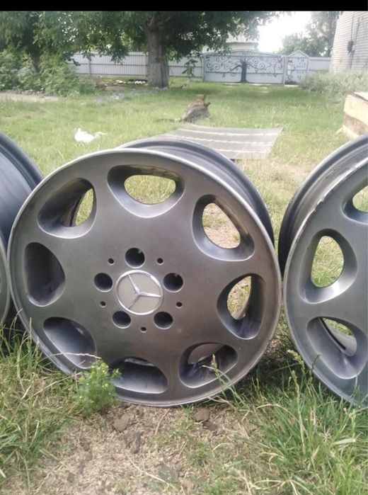 Продам титани до Мерседеса