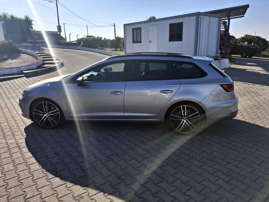 SEAT Leon ST 2.0 TSI Cupra 4Drive DSG S/S