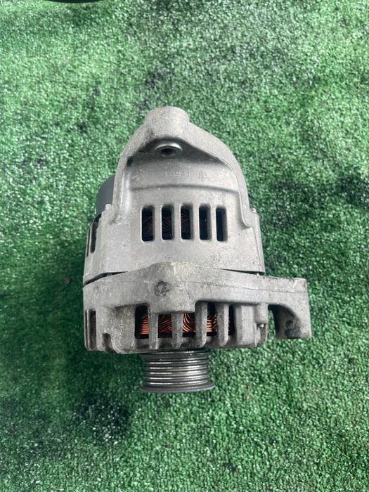 Генератор електро BMW  e60 e61 2.0 n47 d20 Генератор 7802261