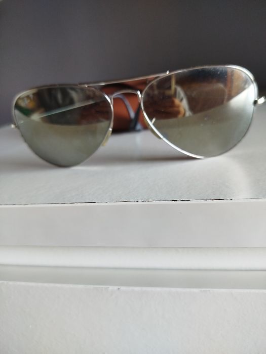 Óculos Ray ban usados algumas vezes