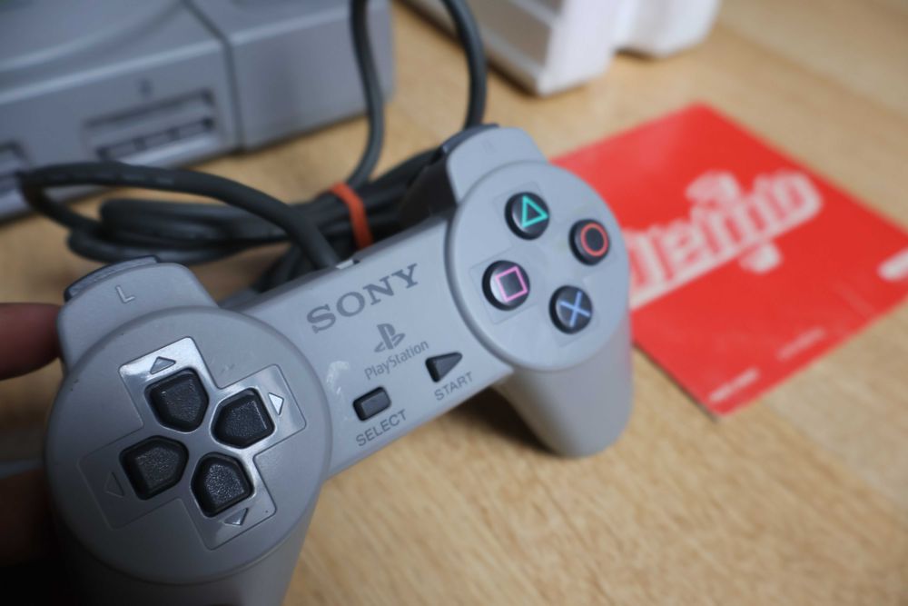 Konsola Playstation 1 PSX PS1 Scph-1002 Box Zgodne Numery ŁADNY STAN