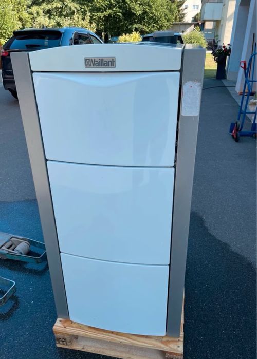 Газовий котел конденсаційний Vaillant ecoVIT exclusiv VKK 286/4