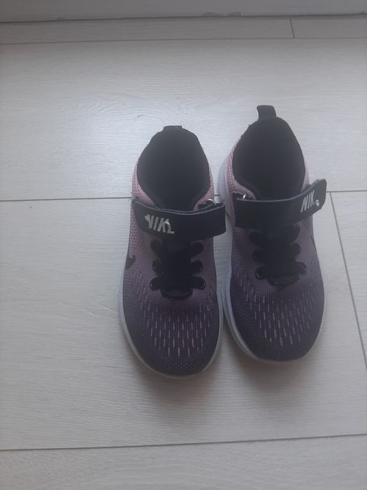 Buty dziewczęce sneakersy 26