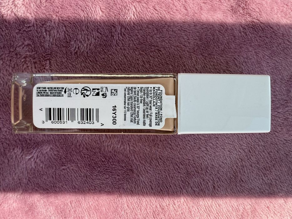 Тональний крем Maybelline Super Stay