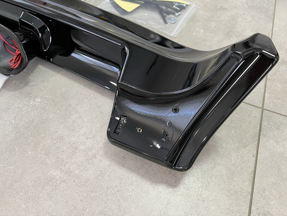 Спойлер Lexus LX 470 / Toyota Land Cruiser 100 105 Тойота Лэнд Крузер