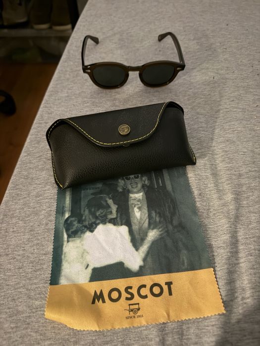 Moscot oculos novos