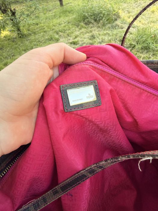 Сумка Fendi оригинал шопер — zdjęcie 4