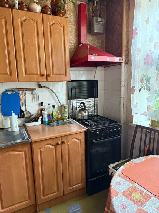 Сдам 3-х комнатную квартиру на Дениса Монастырского