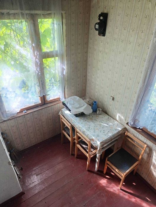 Дачний будинок в гарному стані!