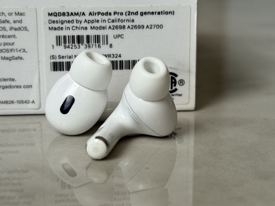 Оригінальні Apple AirPods Pro 2