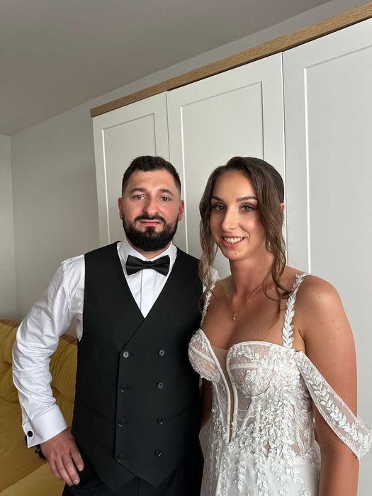 Piękna suknia ślubna