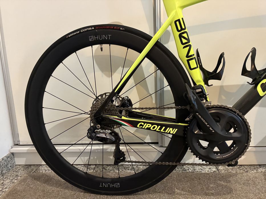Bicicleta estrada Cipollini Bond