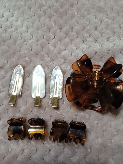 Wsuwki i spinki do włosów