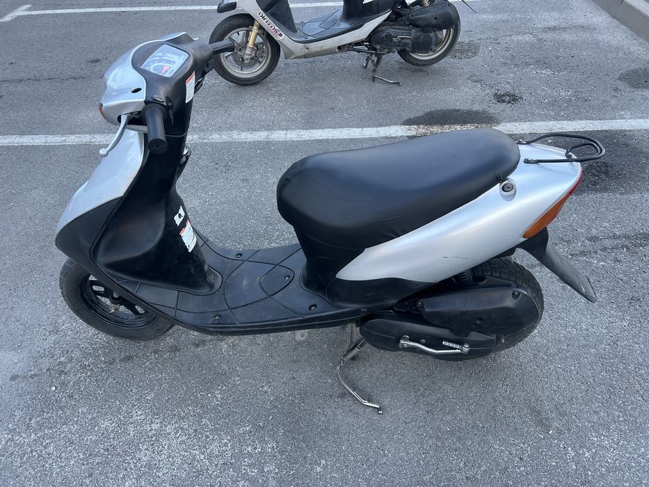 Suzuki lets 2 сірий