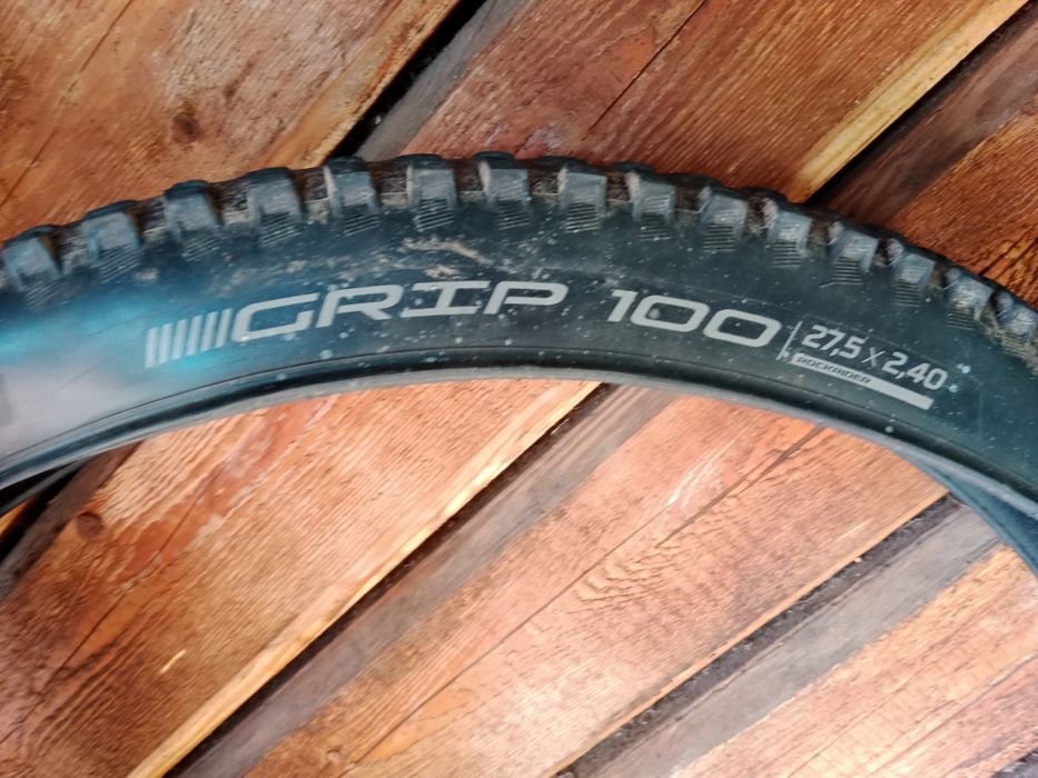 Opona 27,5 2,4 rockrider Down hill zwijana