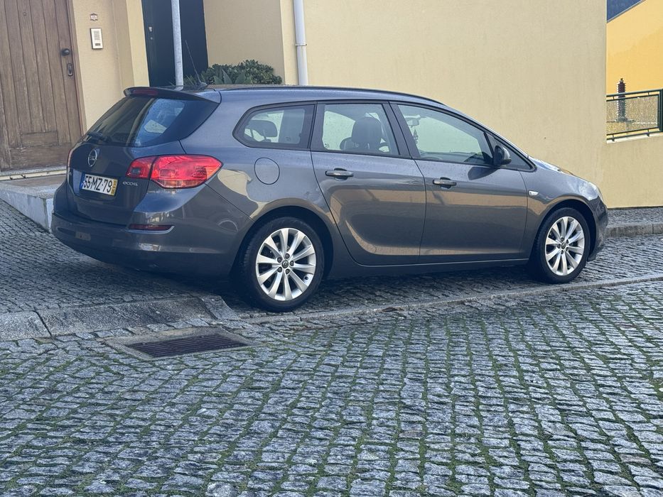 Opel Astra Sport Tourer 1.3 CDTI Cosmo