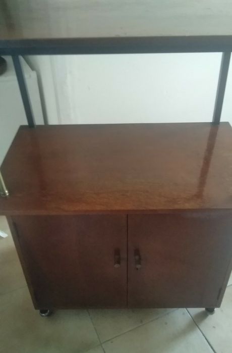 Móvel garrafeira vintage,em bom estado