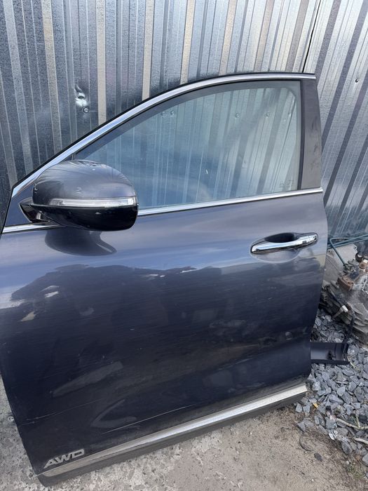 Дверка Двери Кіа Соренто 3 Kia Sorento 3 UM Запчастини