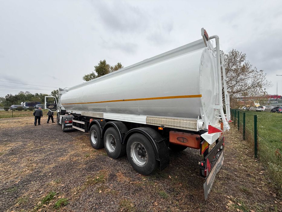 Продаж бензовоза