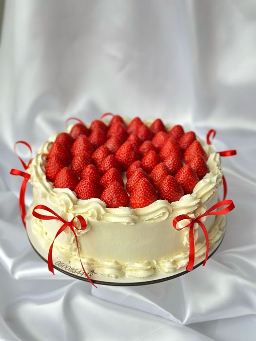 Торт на замовлення бенто дитячий кондитер