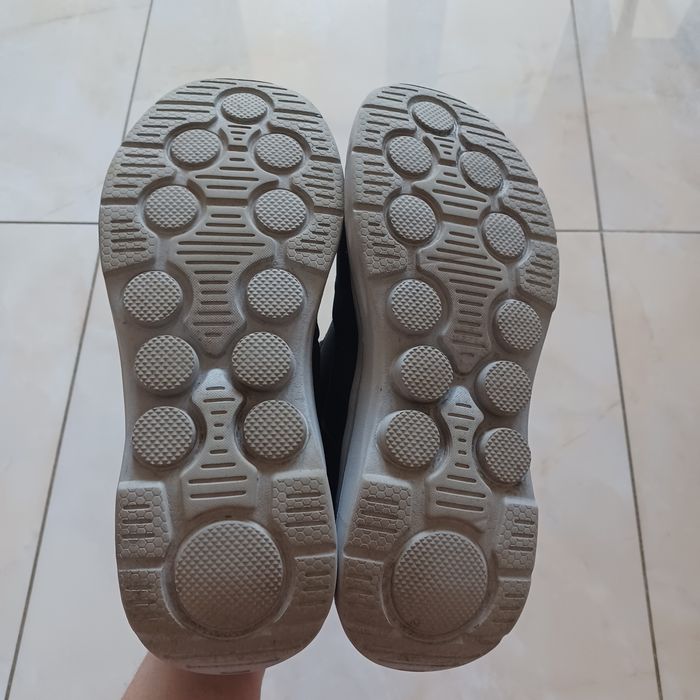 Buty CASAION COMFORT ultralekkie jak nowe 39