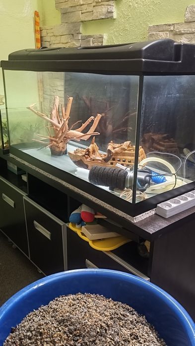 Аквариум 200литров