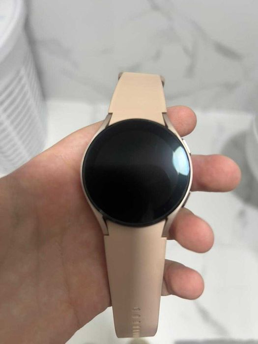 Смарт годинник samsung galaxy watch 4