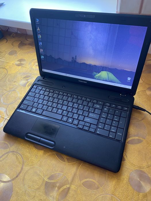 Toshiba, 15.6 / i5 / 4Gb / 128 Gb + зарядка