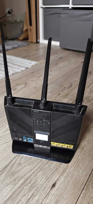Router Asus RT-AC86U