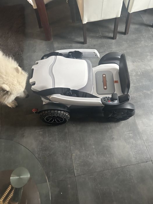 Kosmiczny prezent dla seniora lub potrzebujacej osoby