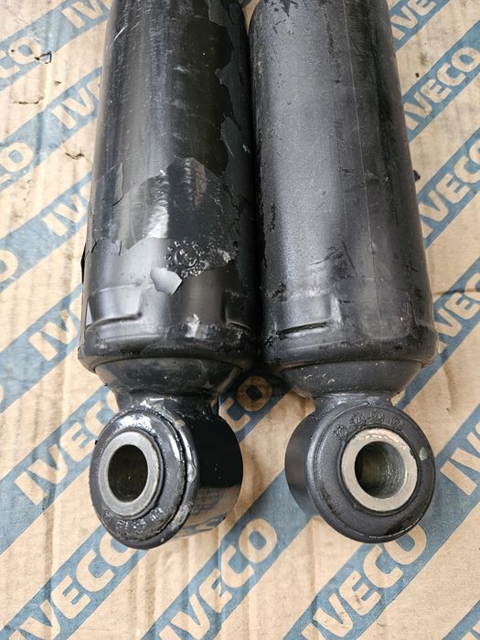 Iveco Daily amortyzatory przednie nowe oryginał