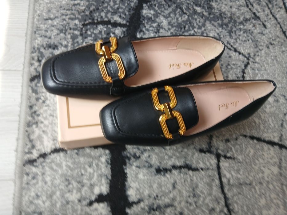 Sprzedam nowe buty 38