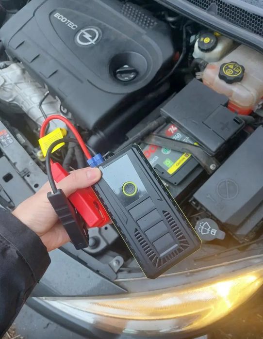 Авто пуско-зарядний пристрій Jump Starter