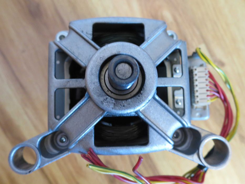 Silnik pralki Candy GOY 1050D-07S