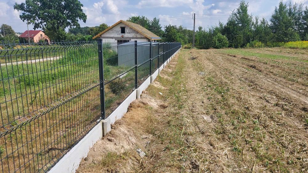 Montaż ogrodzeń siatka, panele