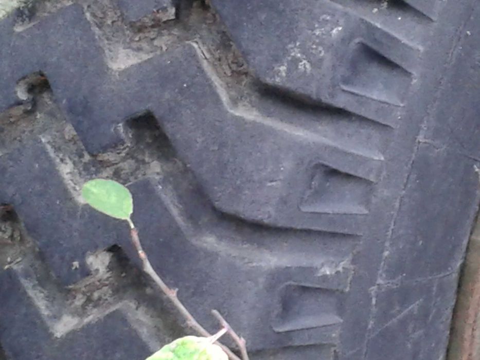 Прицеп тракторный одноосный