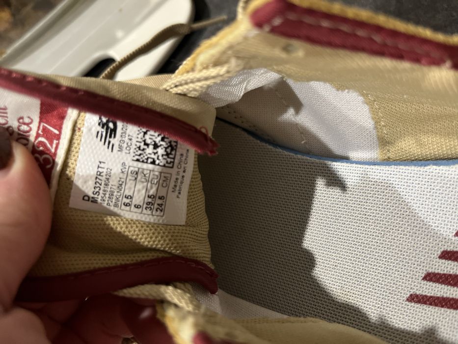 New Balance 327 кросівки