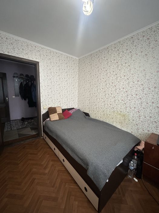 Продається 4 кк в Лісках