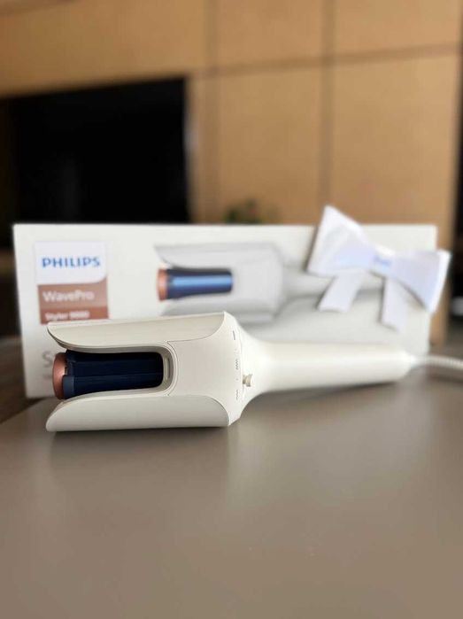 Прилад для укладання волосся Philips WavePro Series 9000