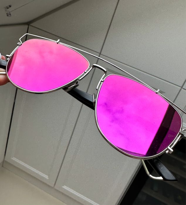 Okulary przeciwsłoneczne Dior Technologic pink hologram