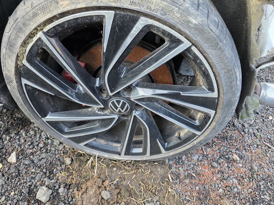 Felga golf 8 gti adelaide r19 et50 5x112