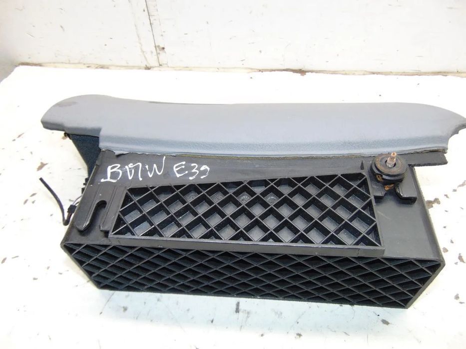 BMW E39 porta luvas " usado em bom estado