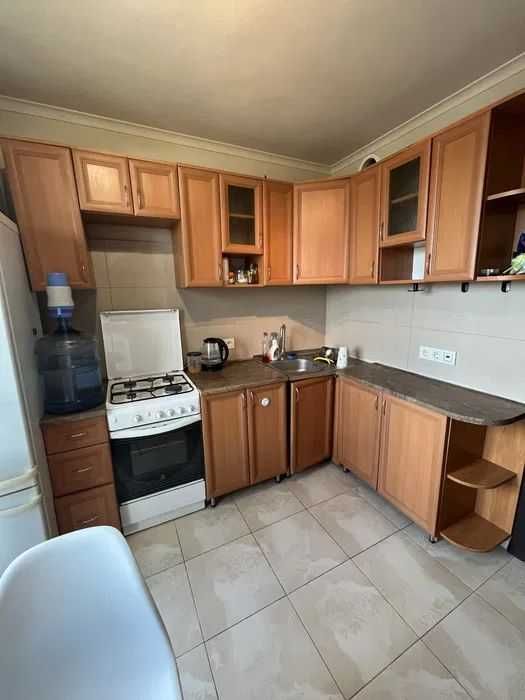 Оренда 2 кім квартири, вул Щурата-Студинського