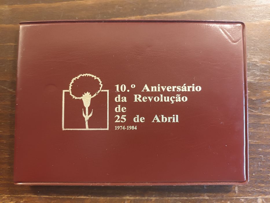 Moeda Comemorativa do 10° Aniversário da Revolução de 25 de Abril