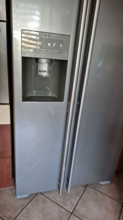 Lodówka side by side LG lodówko zamrażarka