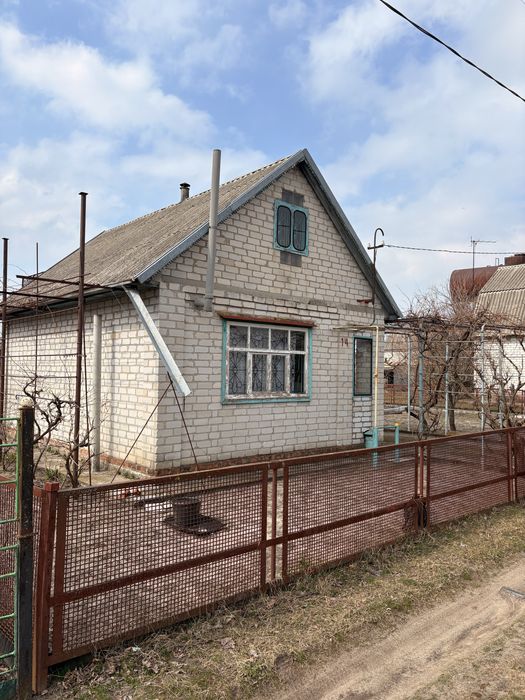 Продам приватизированную, газифицированную дачу