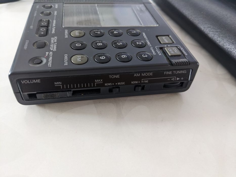 Радіоприймач SONY ICF-SW 7600